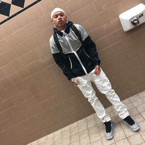 Meet your Posher, Paris